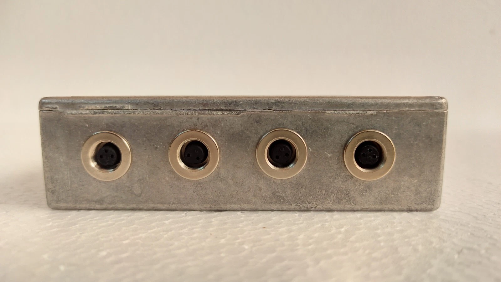 admin/uploads/uploads/Jurca Optoelektronik Distribution Box_3.webp